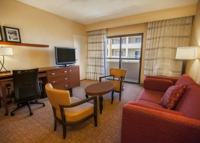Courtyard Chicago Highland Park/northbrook 3*