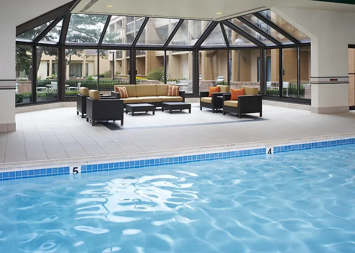 Hotel Courtyard Chicago Highland Park/northbrook 3*