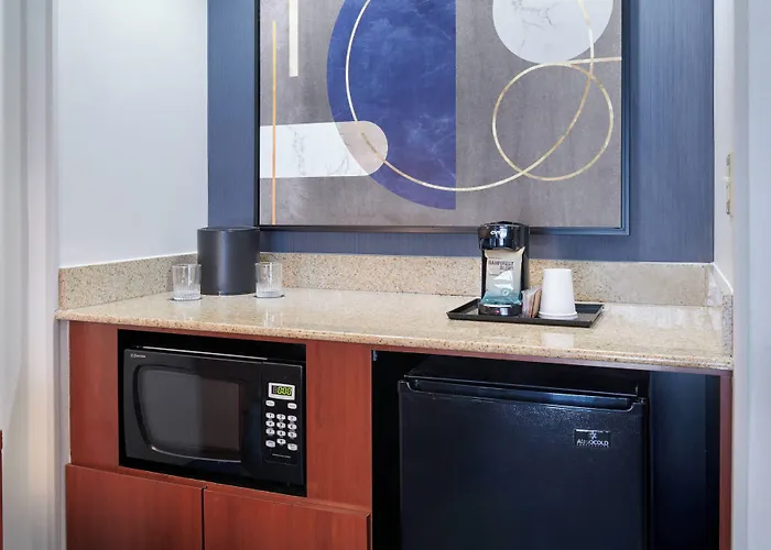 Hotel Courtyard Chicago Highland Park/northbrook 3*