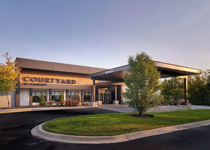 Courtyard Chicago Highland Park/northbrook 3*