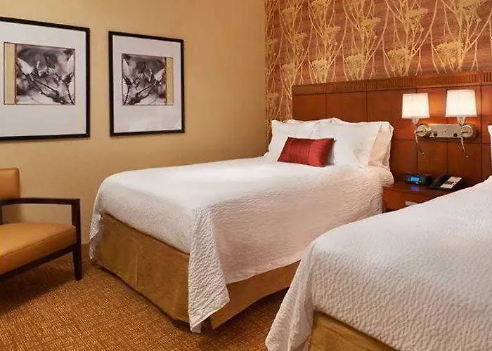 Courtyard Chicago Highland Park/northbrook 3* Highland Park